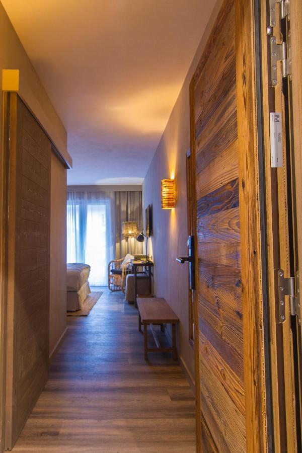 בופור Hotel De La Roche מראה חיצוני תמונה