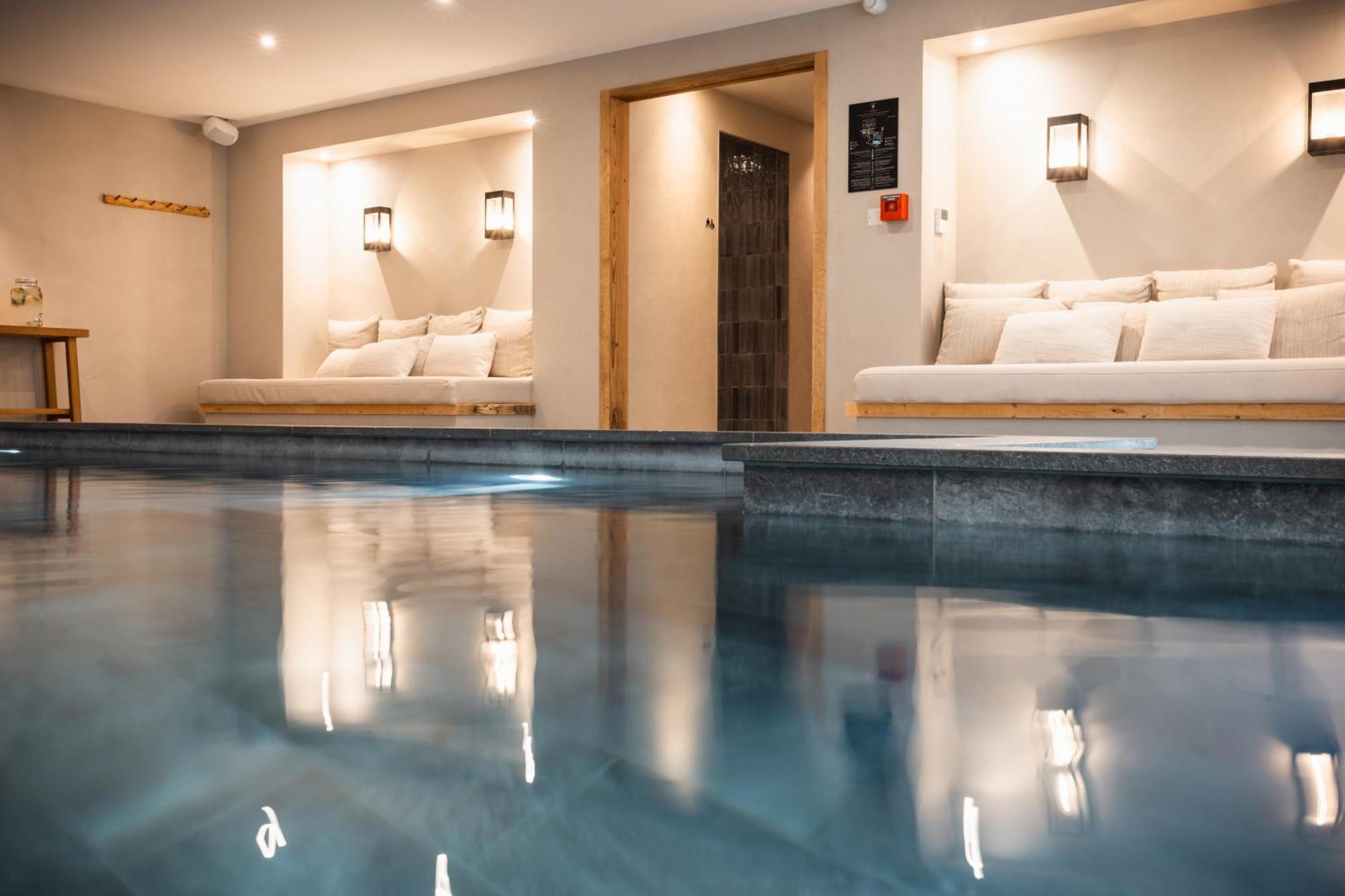 בופור Hotel De La Roche מראה חיצוני תמונה
