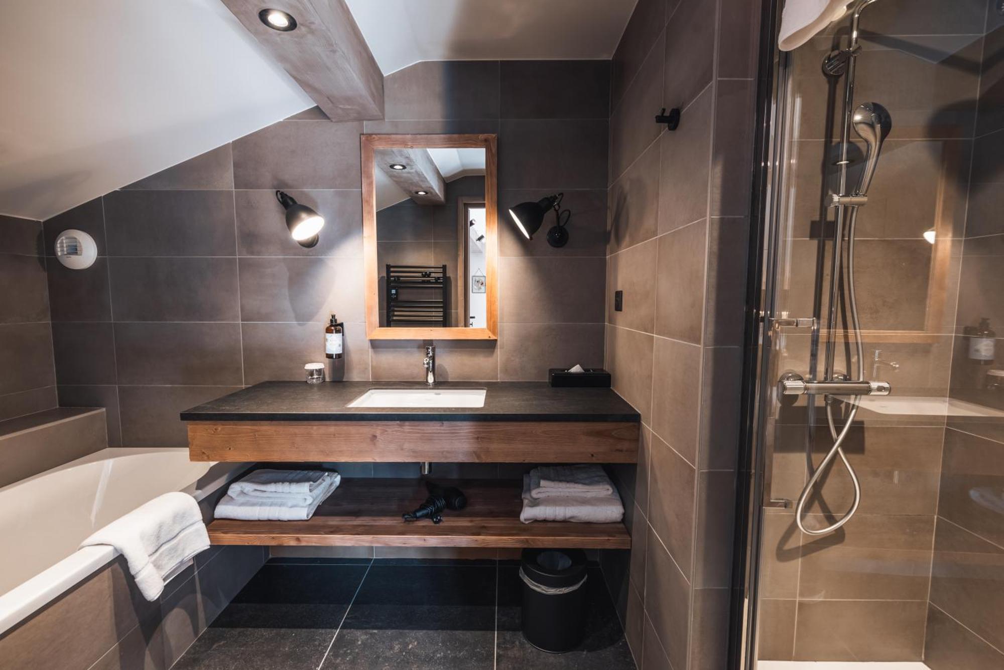 בופור Hotel De La Roche מראה חיצוני תמונה