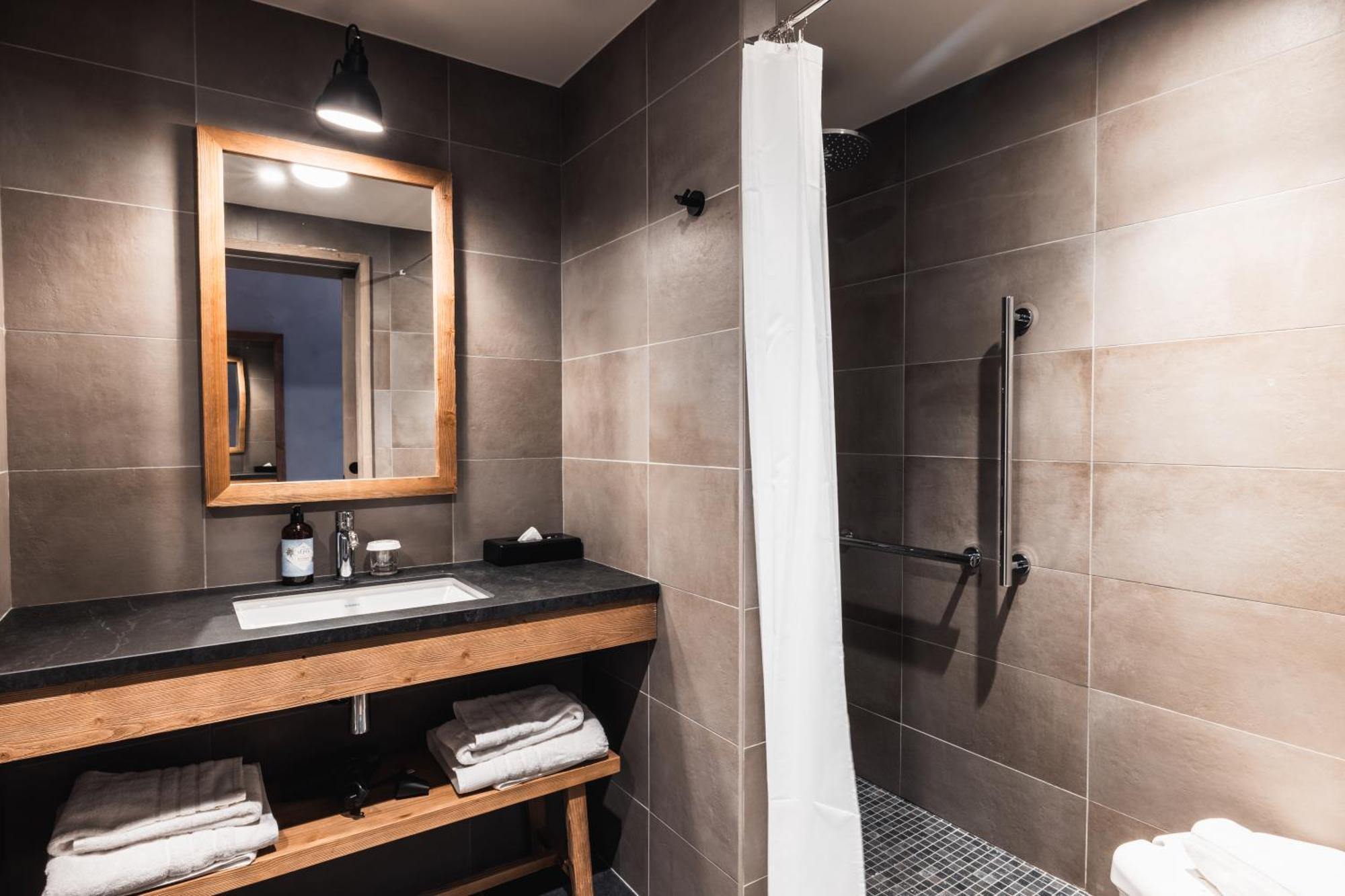 בופור Hotel De La Roche מראה חיצוני תמונה